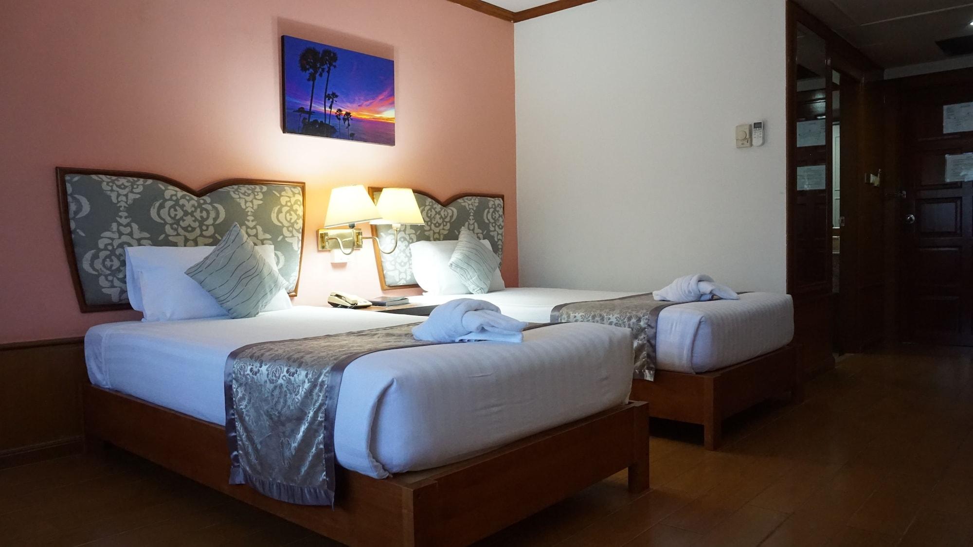 Wattana Park Hotel Trang Exterior foto