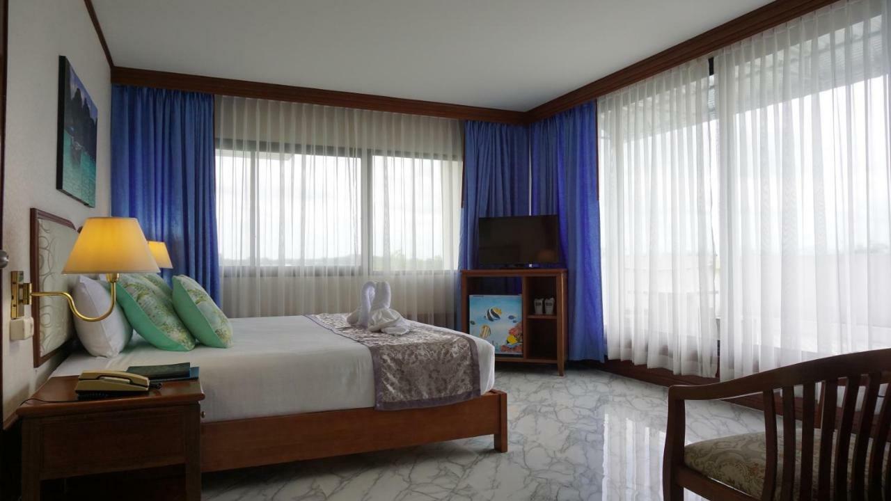 Wattana Park Hotel Trang Exterior foto