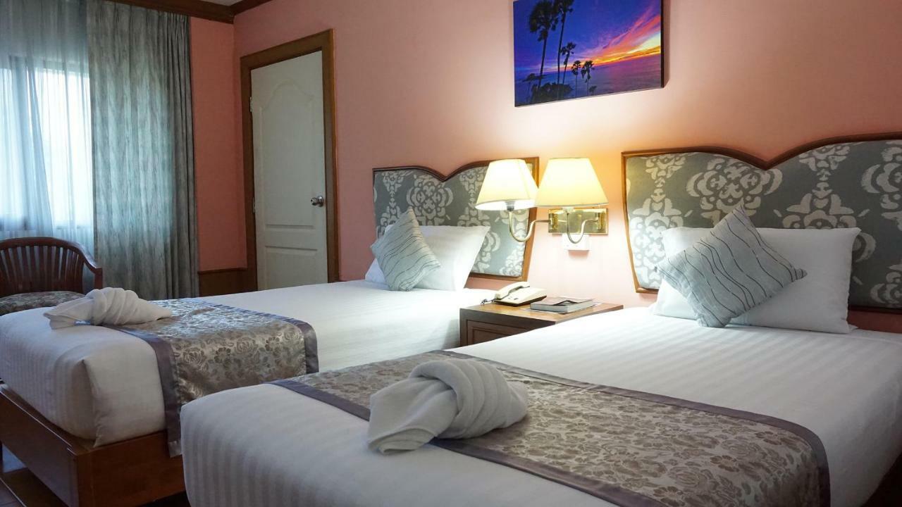 Wattana Park Hotel Trang Exterior foto